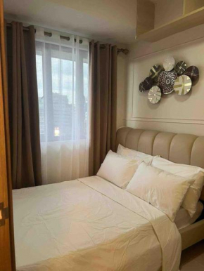 Stylist hideaway in d heart of MOA